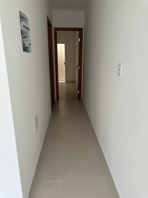 Casa à venda com 2 quartos, 45m² - Foto 15