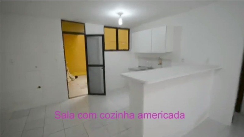 Casa à venda com 3 quartos, 110m² - Foto 12