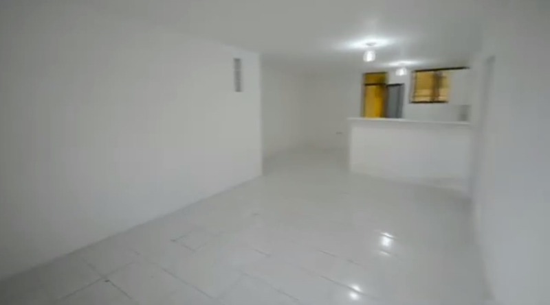 Casa à venda com 3 quartos, 110m² - Foto 9