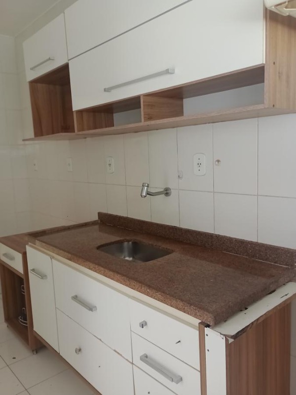 Casa para alugar com 4 quartos, 130m² - Foto 13