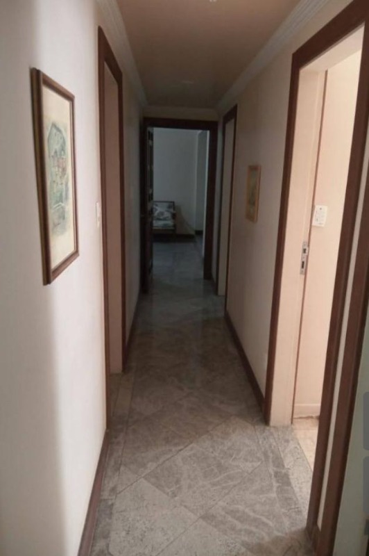 Apartamento à venda com 3 quartos, 165m² - Foto 13