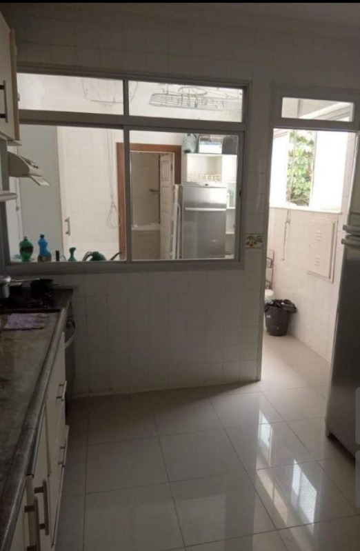 Apartamento à venda com 3 quartos, 165m² - Foto 11