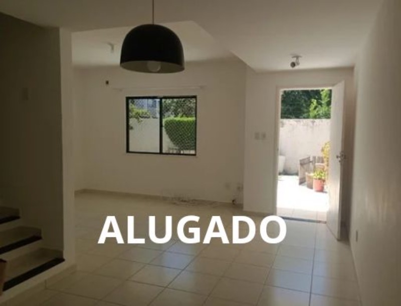 Casa para alugar com 4 quartos, 130m² - Foto 1