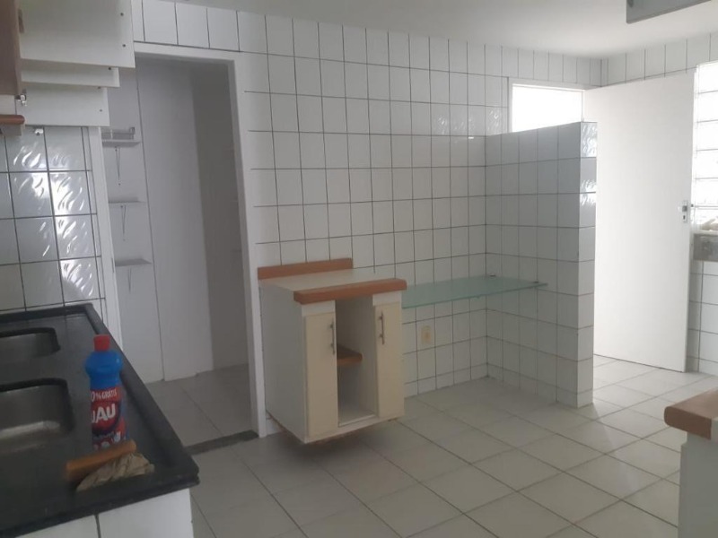 Casa à venda com 4 quartos, 450m² - Foto 12