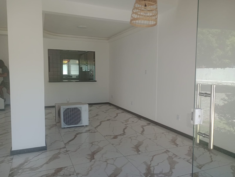 Casa para alugar com 3 quartos, 130m² - Foto 8