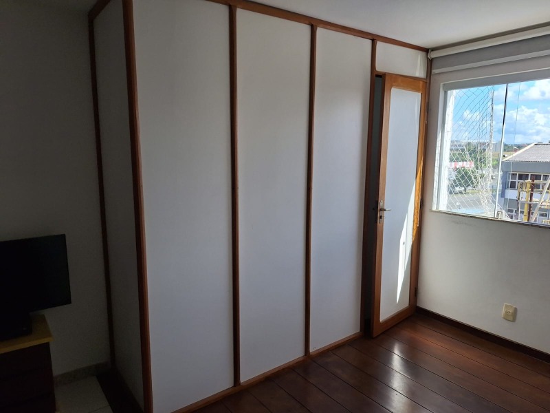 Apartamento à venda com 2 quartos, 70m² - Foto 28