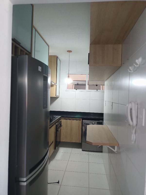 Apartamento à venda com 2 quartos, 62m² - Foto 3