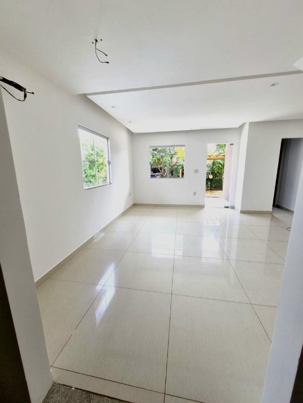 Casa à venda com 3 quartos, 214m² - Foto 12