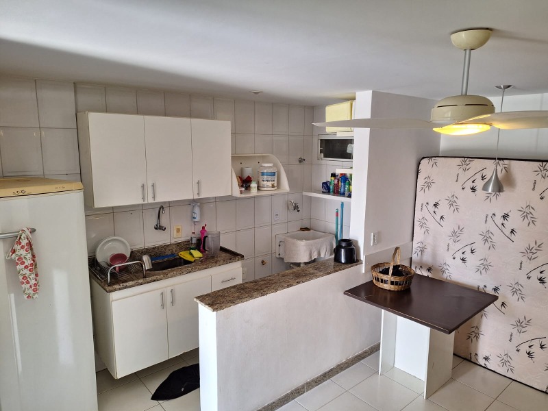 Apartamento à venda com 2 quartos, 70m² - Foto 15