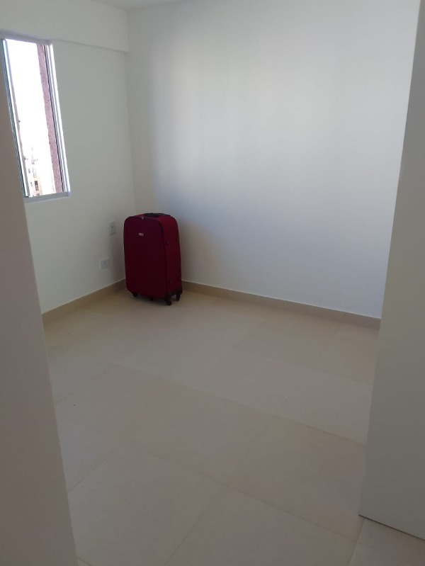 Apartamento para alugar com 2 quartos, 65m² - Foto 12