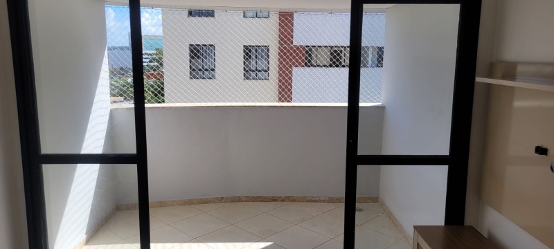 Apartamento para alugar com 3 quartos, 76m² - Foto 4