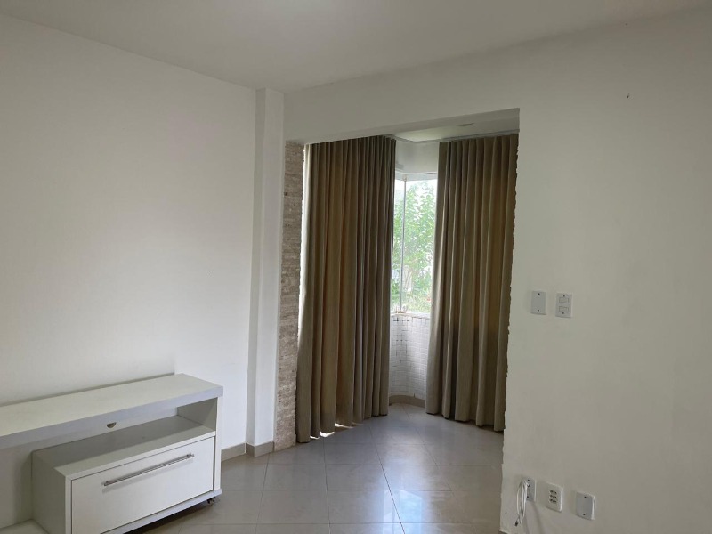 Apartamento para alugar com 1 quarto, 65m² - Foto 5