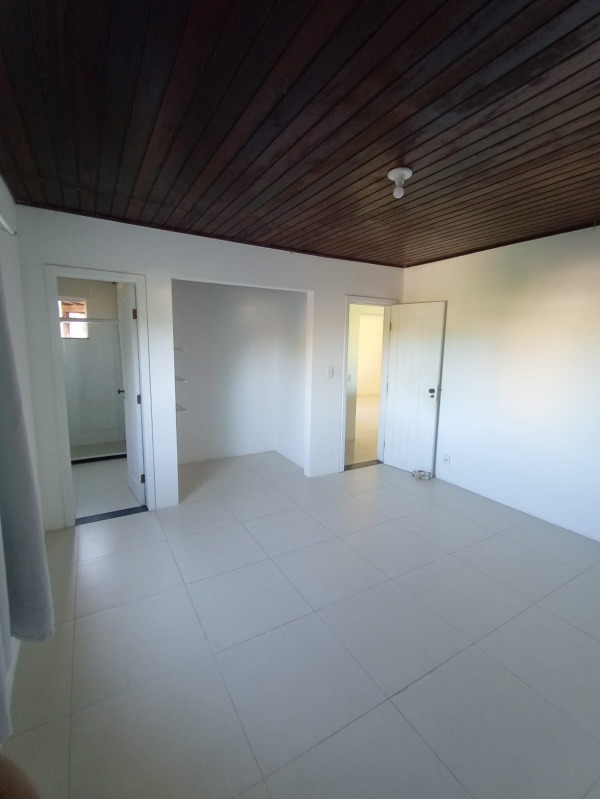 Apartamento para alugar com 3 quartos, 120m² - Foto 23