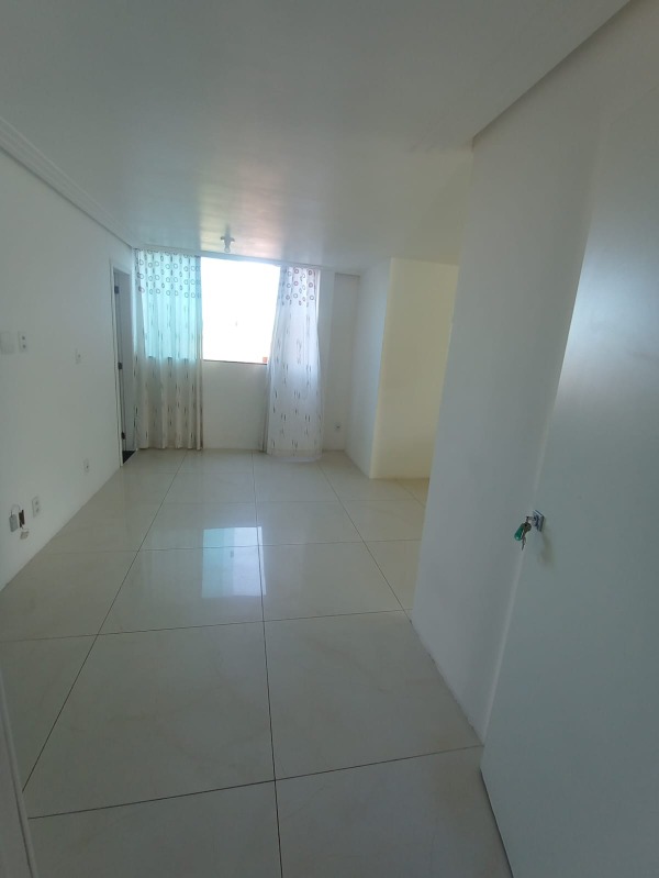 Apartamento para alugar com 3 quartos, 120m² - Foto 21