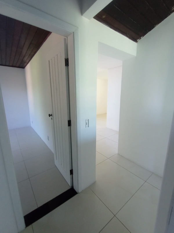 Apartamento para alugar com 3 quartos, 120m² - Foto 13