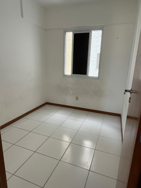 Apartamento para alugar com 3 quartos, 75m² - Foto 3