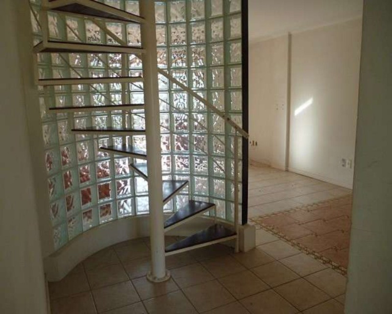 Apartamento à venda com 3 quartos, 125m² - Foto 15