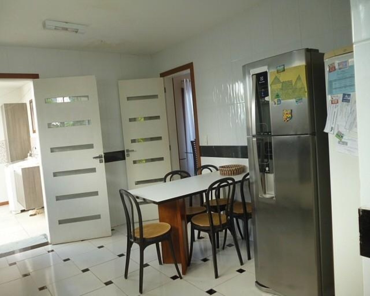 Casa para alugar com 4 quartos, 290m² - Foto 21