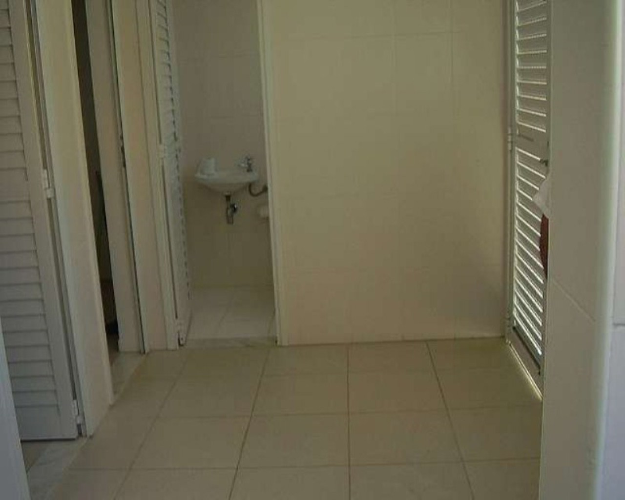 Casa para alugar com 4 quartos, 1000m² - Foto 17