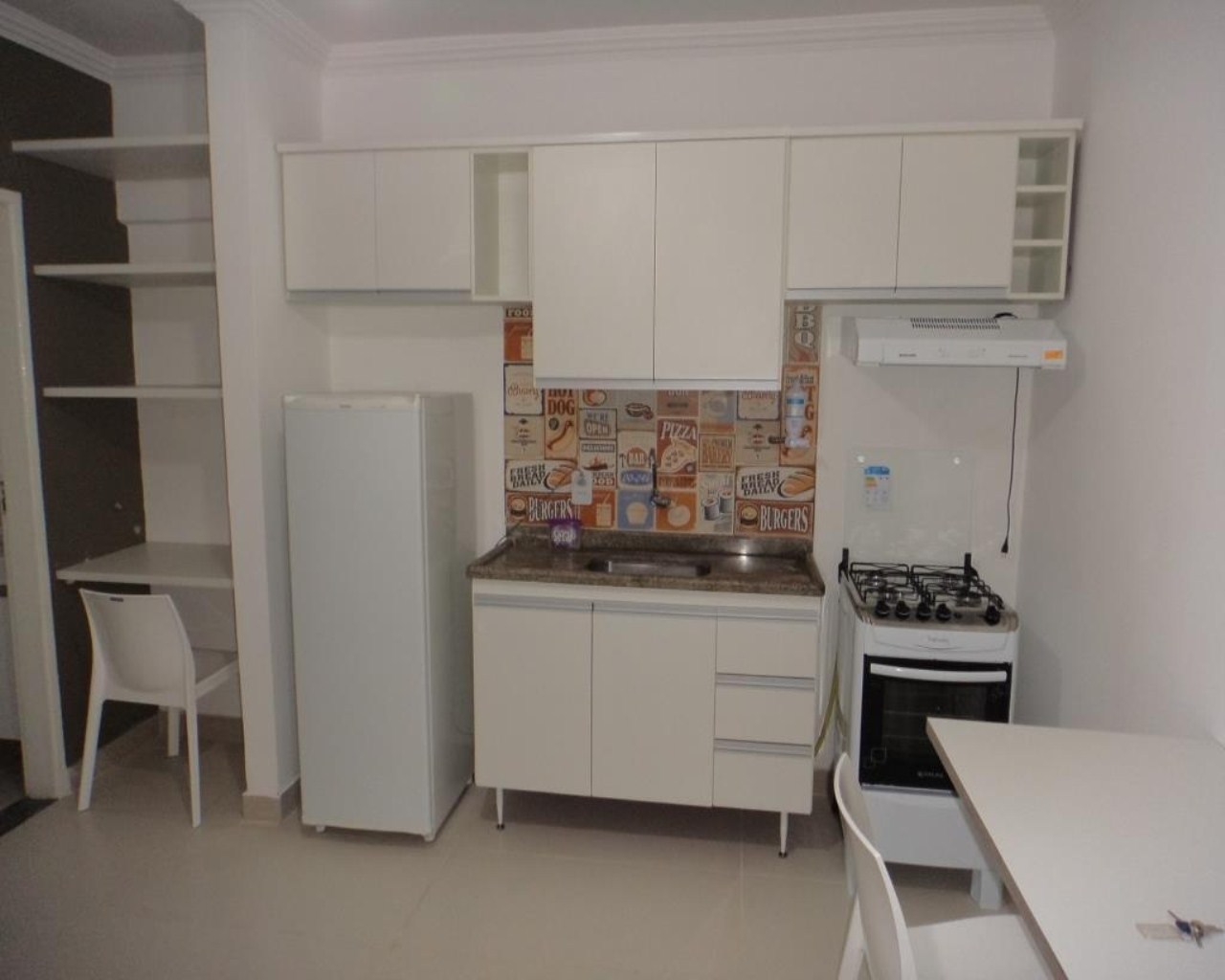 Apartamento para alugar com 1 quarto, 40m² - Foto 3