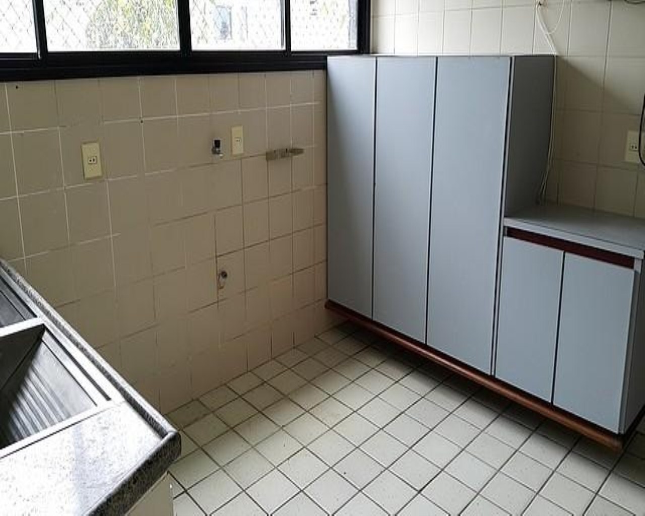 Apartamento à venda com 4 quartos, 300m² - Foto 11