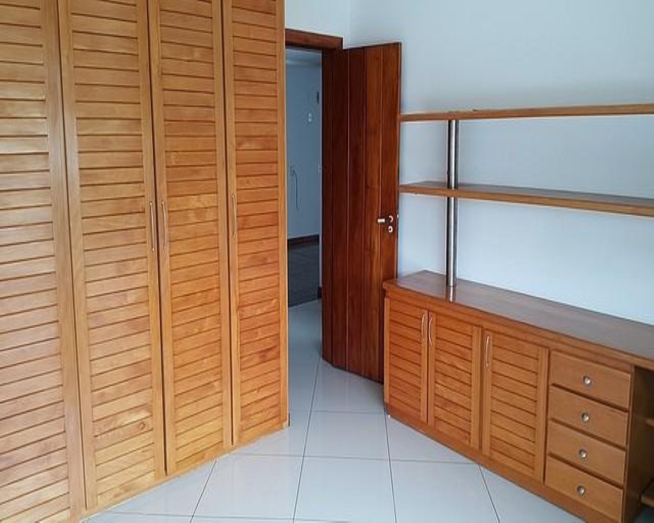 Apartamento à venda com 4 quartos, 300m² - Foto 15