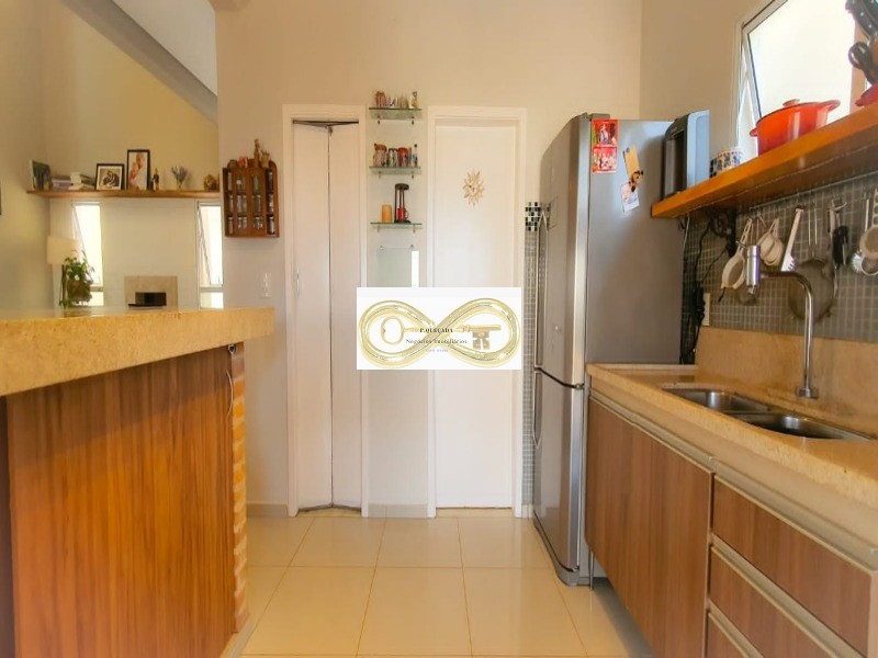 Casa à venda com 3 quartos, 170m² - Foto 5