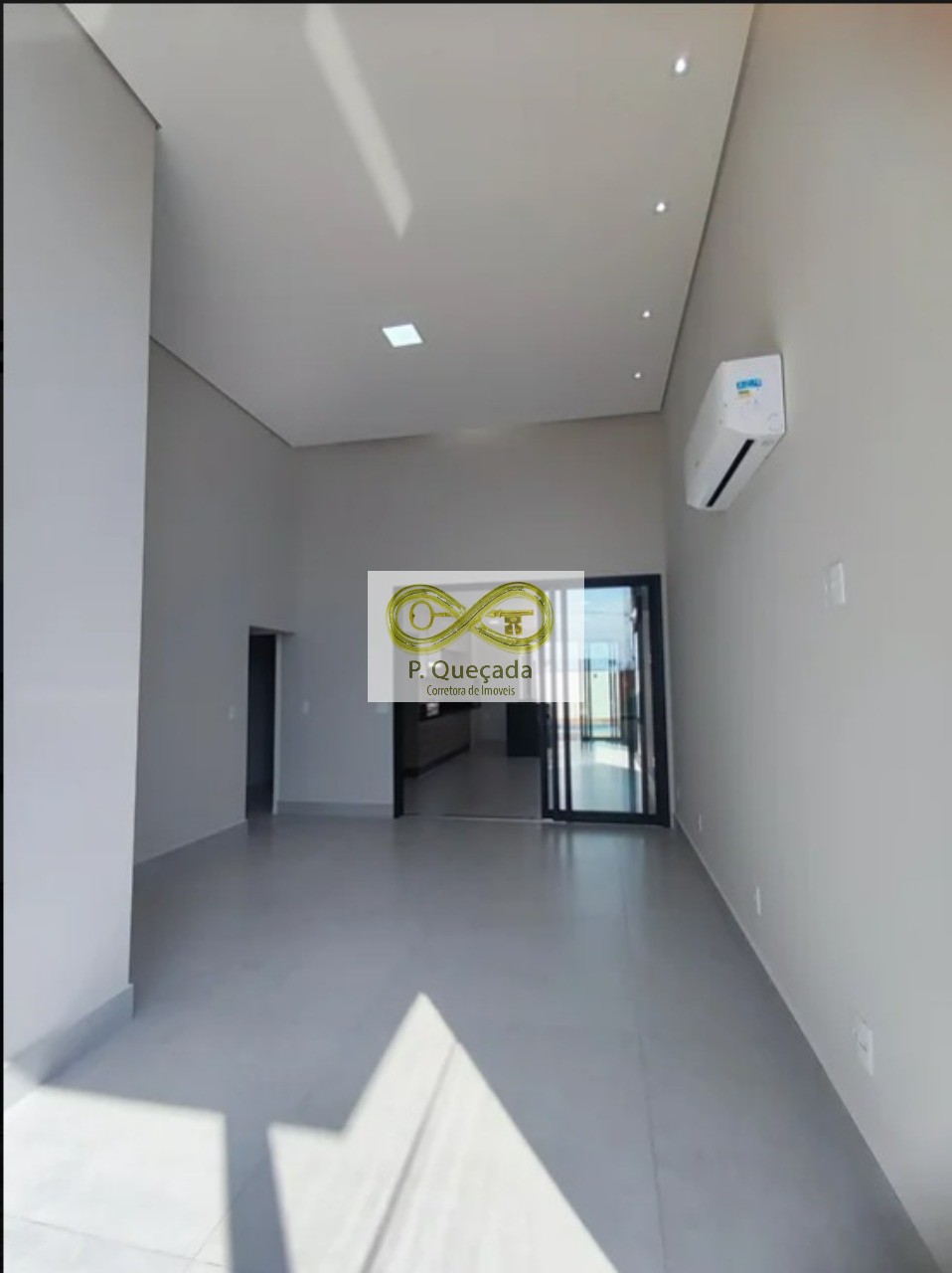 Casa à venda com 3 quartos, 213m² - Foto 5