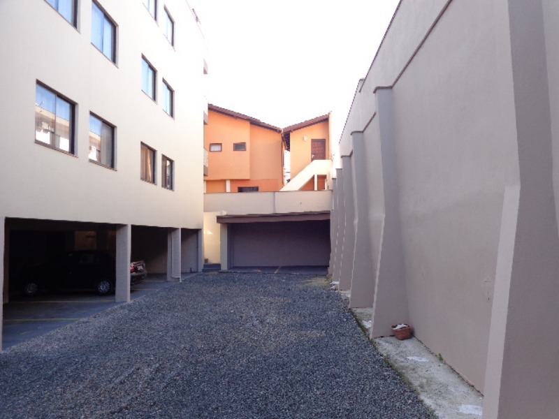 Apartamento à venda com 2 quartos, 72m² - Foto 30