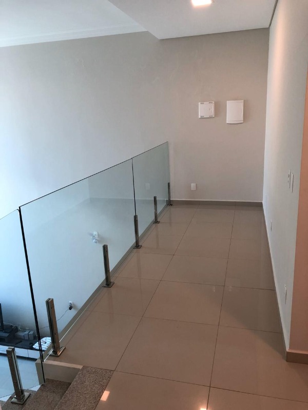 Casa à venda e aluguel com 4 quartos, 250m² - Foto 21