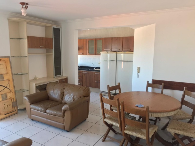 Apartamento para alugar com 2 quartos, 60m² - Foto 5