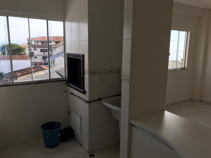 Apartamento para alugar com 2 quartos, 74m² - Foto 12