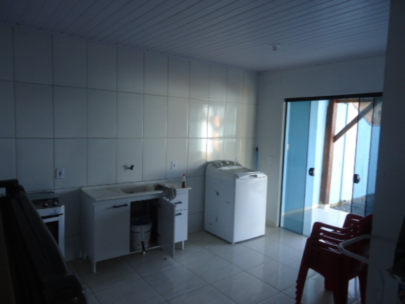 Casa à venda com 2 quartos, 100m² - Foto 12