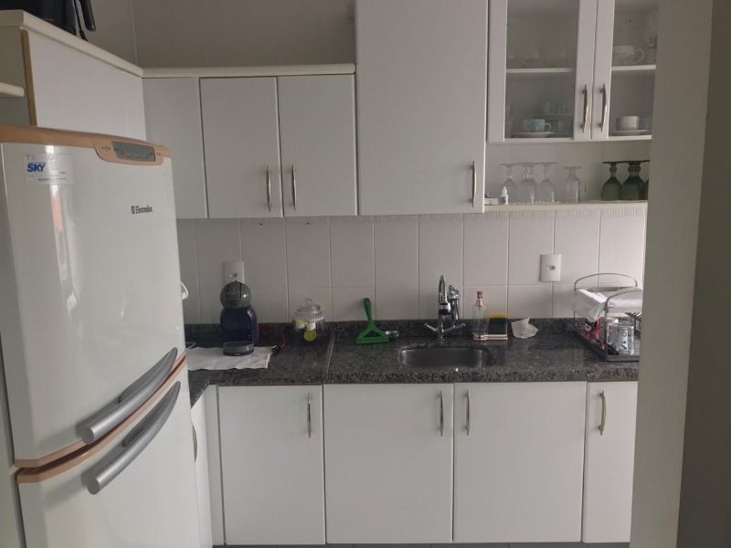 Apartamento à venda com 2 quartos, 60m² - Foto 7