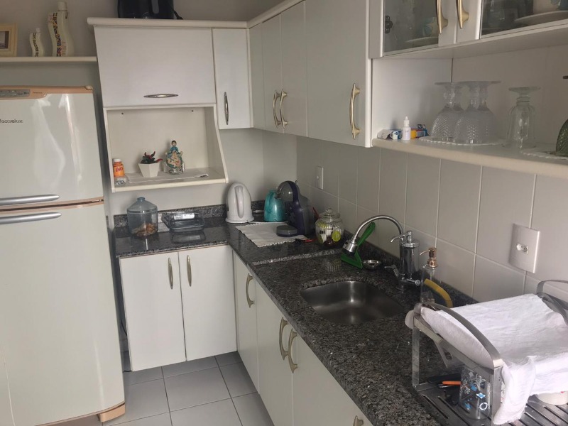 Apartamento à venda com 2 quartos, 60m² - Foto 8