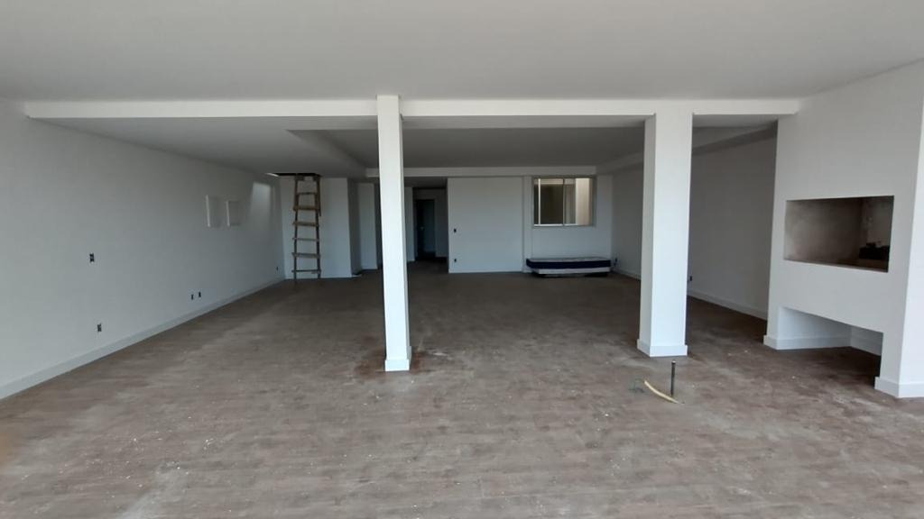 Casa à venda com 5 quartos, 427m² - Foto 3