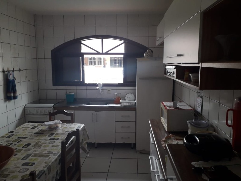 Casa à venda com 3 quartos, 115m² - Foto 6