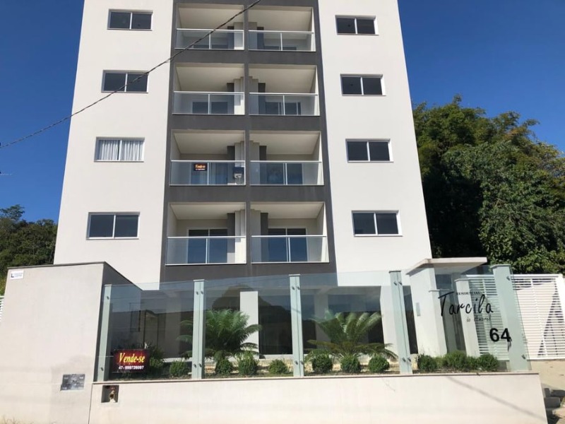 Apartamento à venda com 2 quartos, 84m² - Foto 2