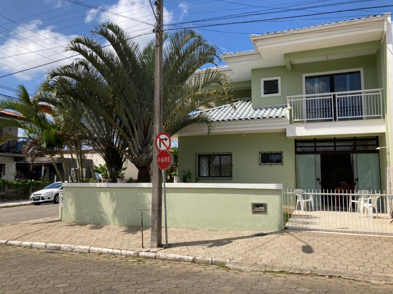 Casa à venda com 4 quartos, 223m² - Foto 59