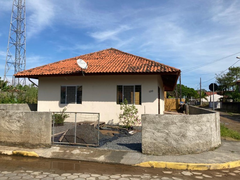 Casa à venda e aluguel com 3 quartos - Foto 2