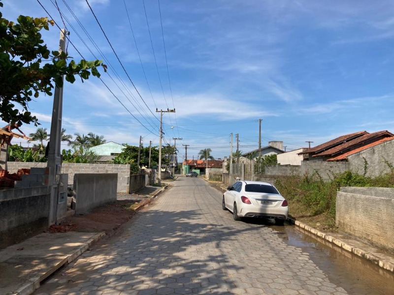 Casa à venda e aluguel com 3 quartos - Foto 3