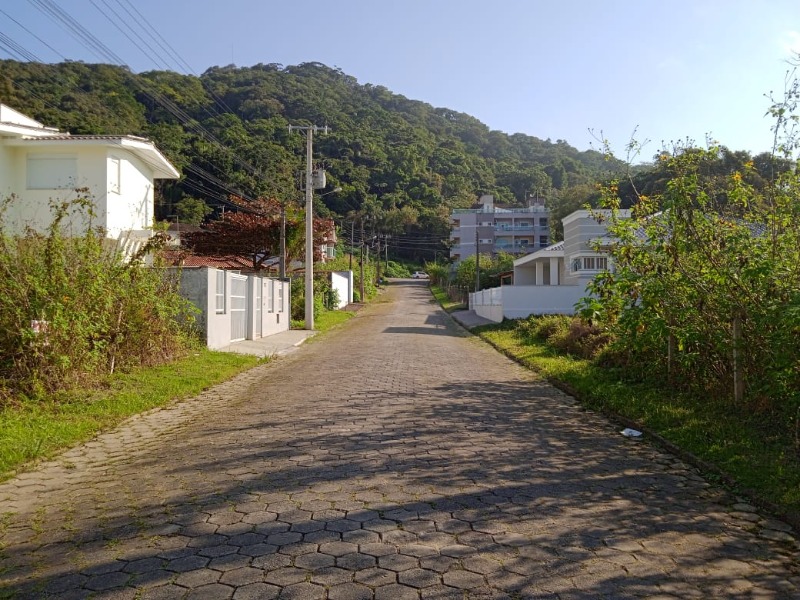 Casa à venda e aluguel com 3 quartos - Foto 4