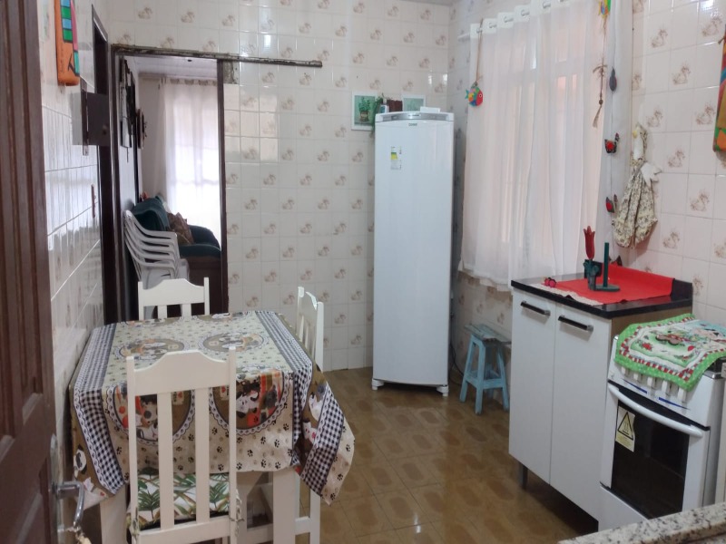 Sobrado à venda e aluguel com 5 quartos, 150m² - Foto 25