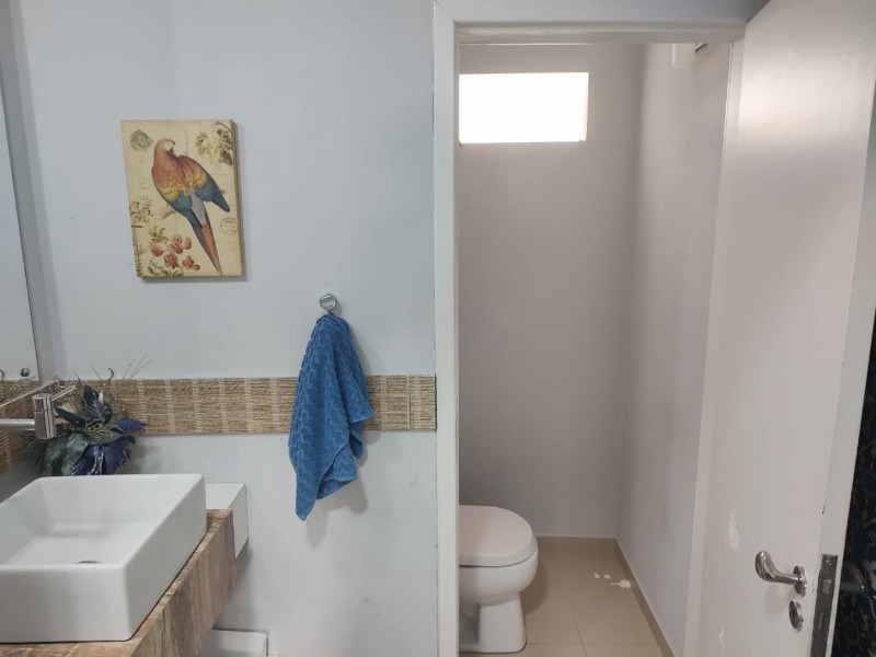 Casa à venda com 4 quartos, 218m² - Foto 14