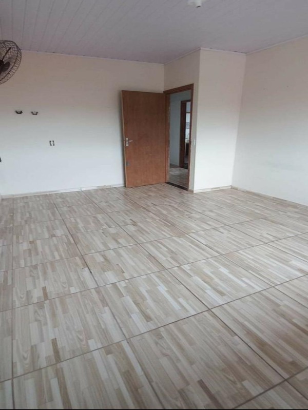 Casa à venda com 5 quartos, 206m² - Foto 8