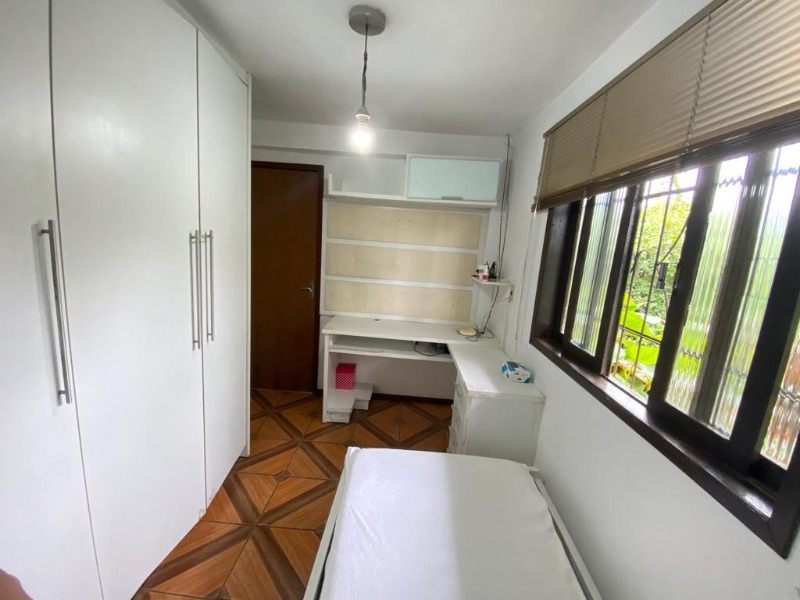 Casa à venda com 3 quartos, 120m² - Foto 12