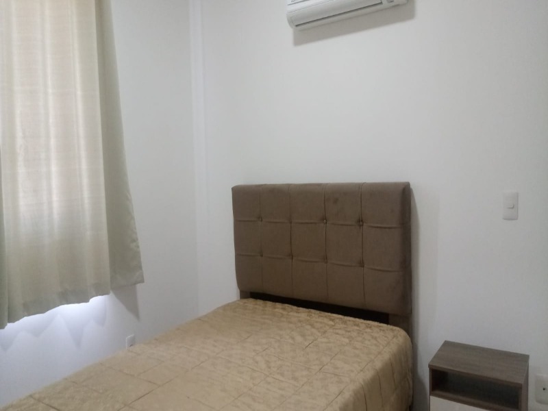 Apartamento à venda com 3 quartos, 75m² - Foto 28