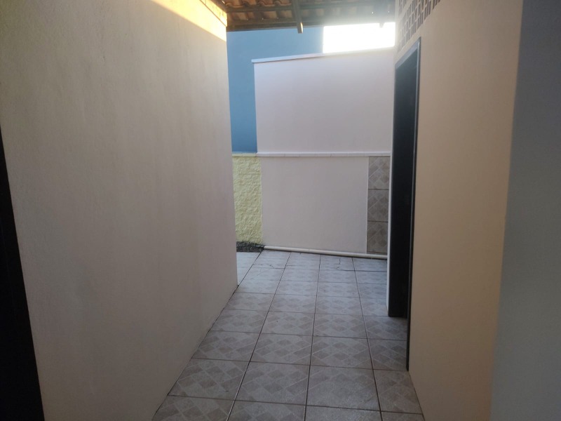 Casa para alugar com 2 quartos, 100m² - Foto 25