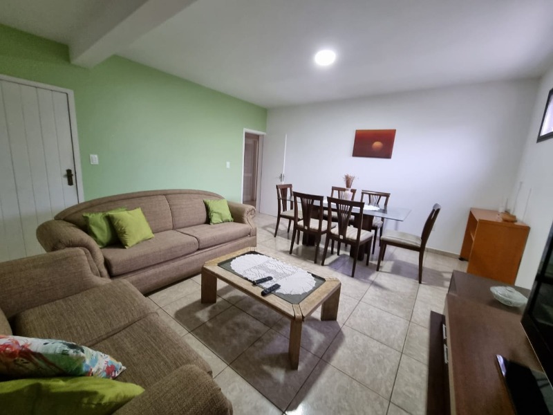 Casa à venda com 4 quartos, 240m² - Foto 5