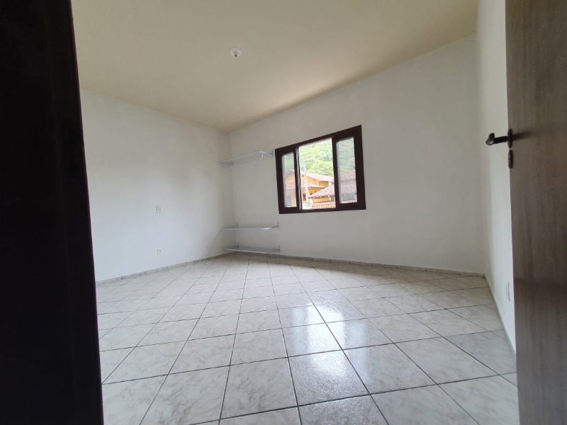 Casa para alugar com 3 quartos, 167m² - Foto 13